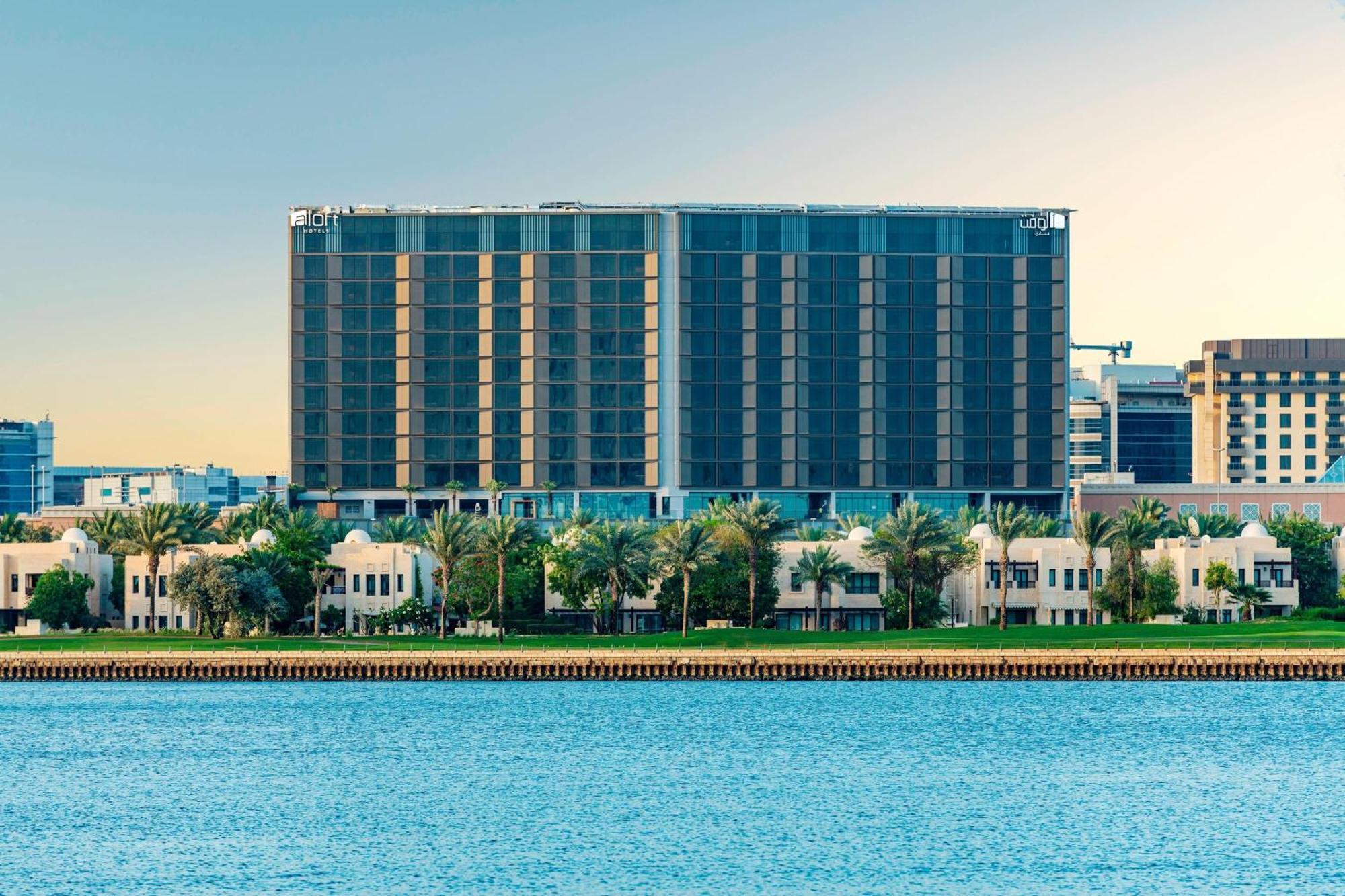 Hotel Aloft Dubai Creek Exterior foto